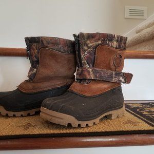 Ozark Trails Kid Winter Boots Size 11